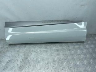 Накладка двери 4M0853969G Audi Q7