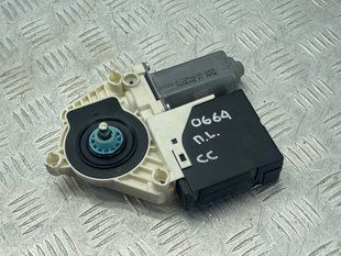 Мотор стеклоподъемника 3C8959701 Volkswagen CC