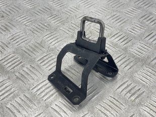Скоба замка капоту 31352886 Volvo XC90