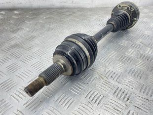 Полуось 7P0407271B Audi Q7