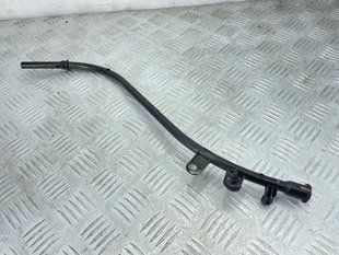 Трубка маслоизмерительного щупа 06K115610E Volkswagen Tiguan