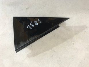 Накладка двери 561839903B Volkswagen Passat