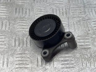 Ролик обводной 8641050 Volvo XC90