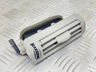 Дефлектор повітропроводу 4G0819210EET1 Audi A6