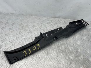 Накладка крыла 31371763 Volvo XC90
