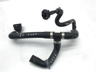 Патрубок 4G0122055D Audi A6