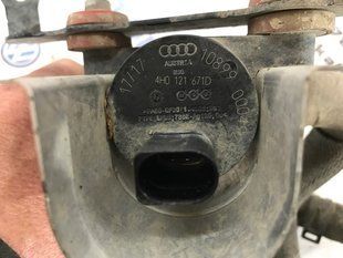 Клапан електромагнітний 4H0121671D Audi A6