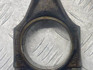 Поршень с шатуном 06E107065DM Audi S4