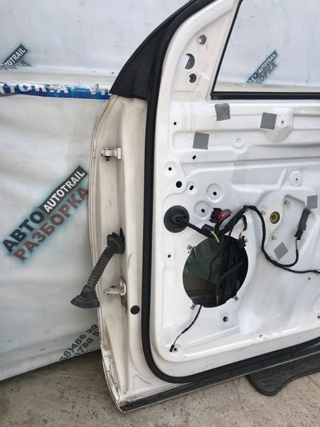 Дверь 4L0831052A Audi Q7
