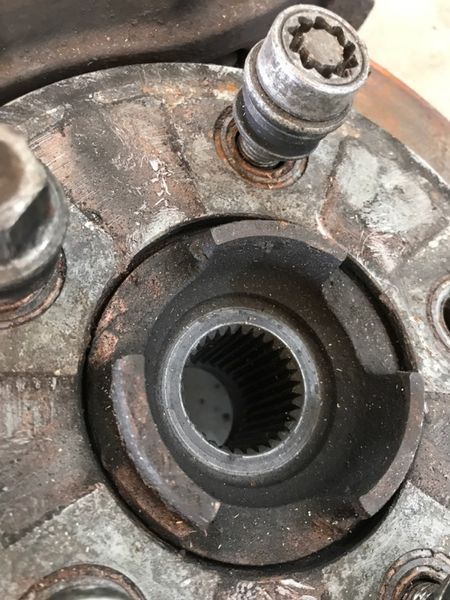 Поворотний кулак / цапфа 7L0407258A Volkswagen Touareg