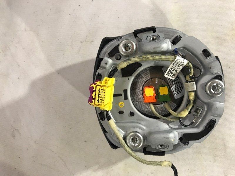 Подушка безопасности руля 4L0880201S6PS Audi Q7 Audi Q7
