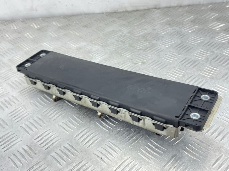 Подушка безопасности водителя в колени Airbag 31351334 Volvo XC60