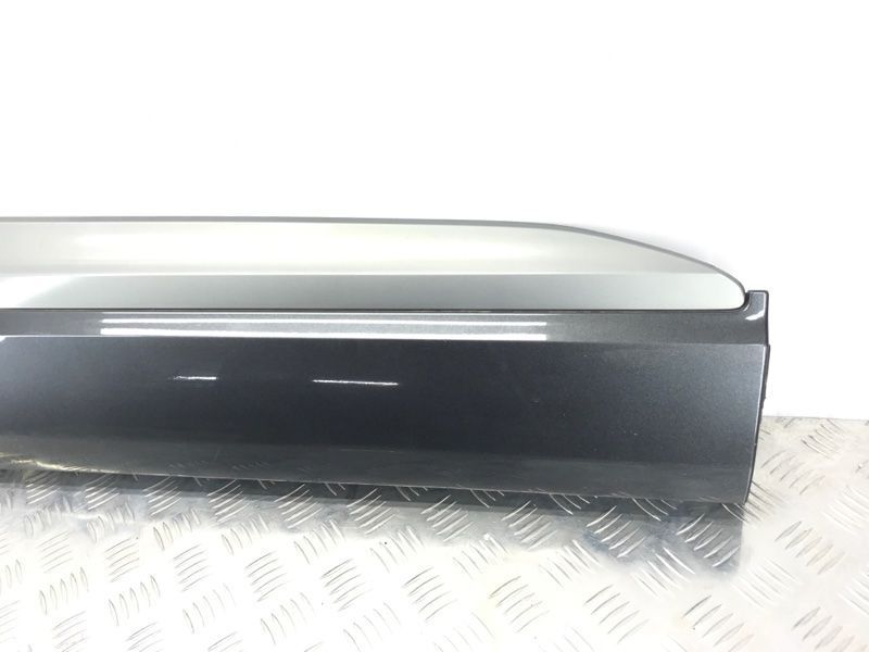 Накладка дверей 4M0853960B Audi Q7