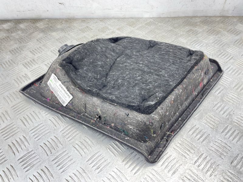 Обшивка багажника 8W9863991BKTH Audi A4 Allroad