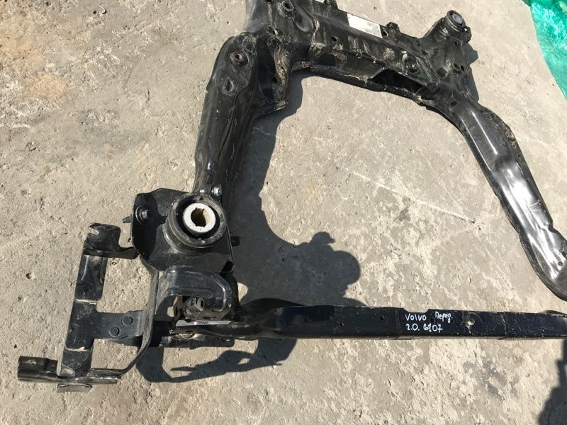 Подрамник передней подвески 31406810 Volvo XC60 Volvo S60, Volvo S60 Cross Country, Volvo V60, Volvo V60 Cross Country, Volvo XC60