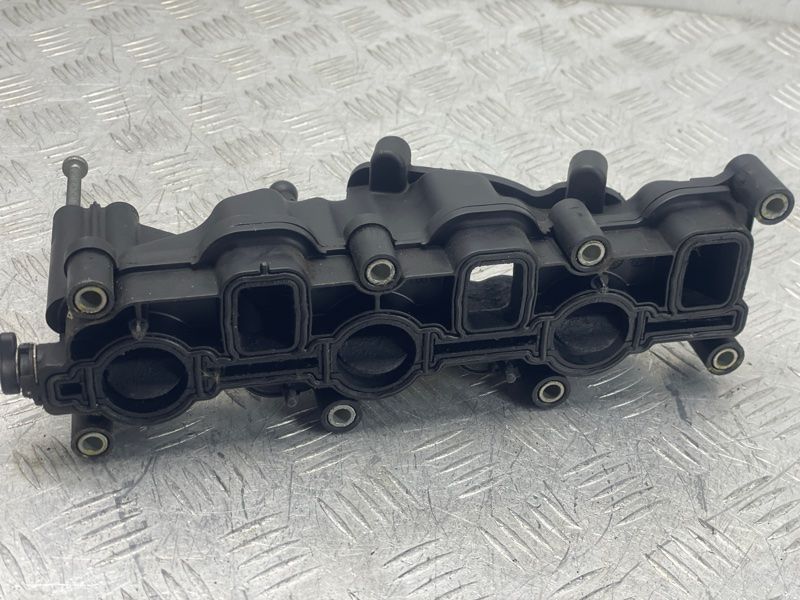 Колектор впускний 059129711AL Audi A6