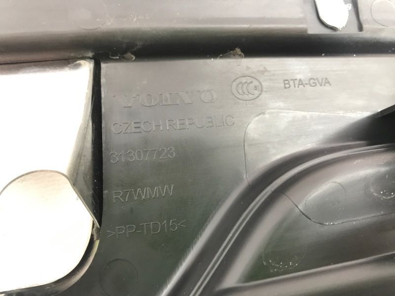Накладка замка багажника 31307723 Volvo XC60