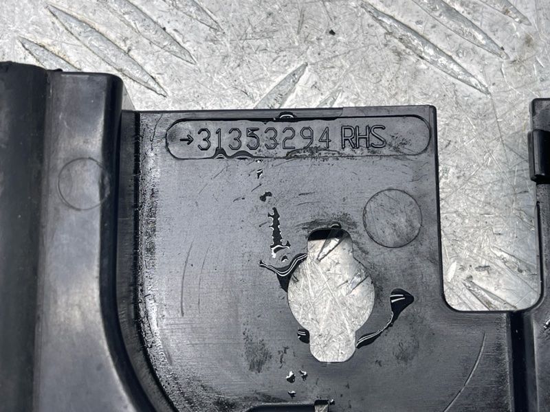 Повітропровід радіатора 31353294 Volvo XC60