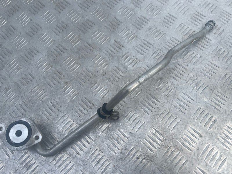 Трубопровід системи охолодження 079121071CM Audi S8
