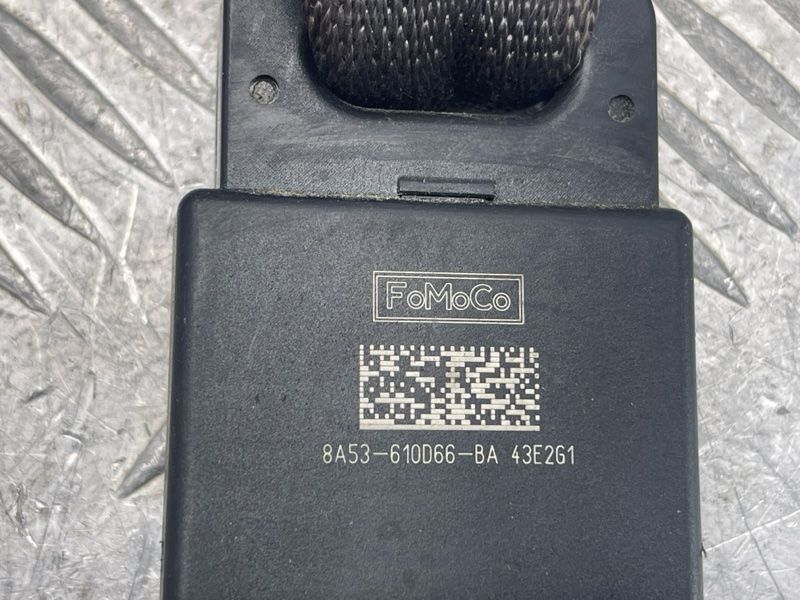 Ремінь безпеки 8A53610D66BA Ford Flex