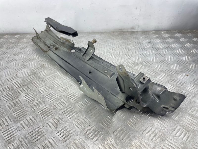 Полиця крила 4L0805157B Audi Q7
