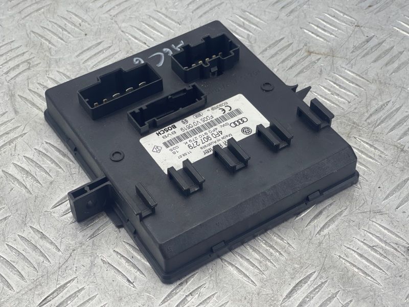 Блок керування бортовою мережею 4F0907279 Audi A6