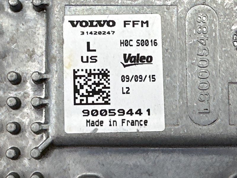 Блок управления фары Volvo XC90
