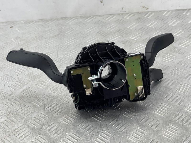 Блок підкермових перемикачів 4G8953502A4PK Audi A7