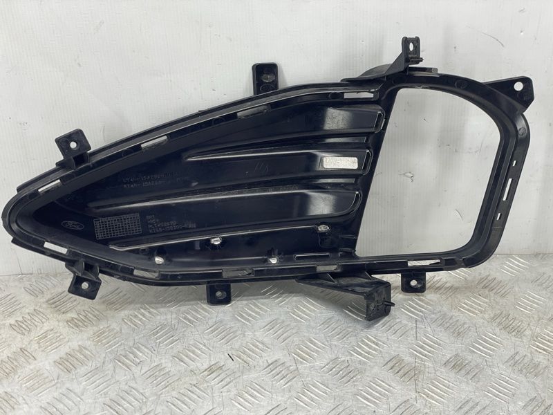 Накладка протитуманної фари KT4B15B200KAW Ford Edge