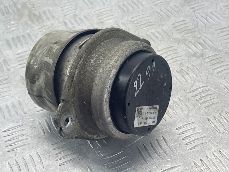 Опора / Подушка двигателя 7P6199131 Volkswagen Touareg