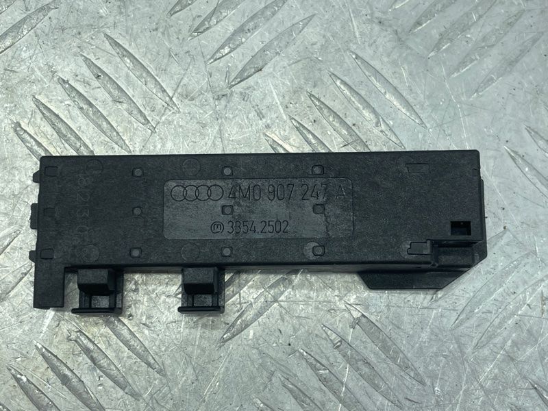 Aнтена системи безключового доступу 4M0907247A Audi Q7