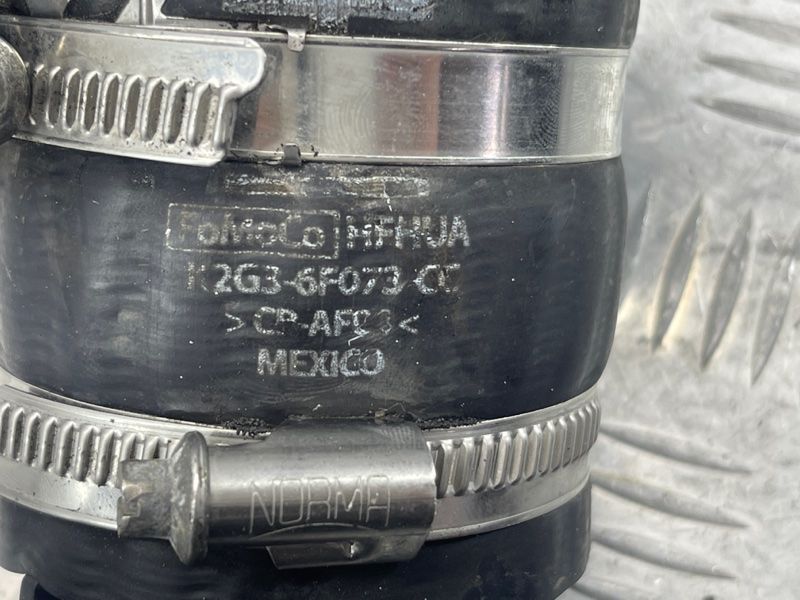 Патрубок інтеркулера K2G36F073CC Ford Edge