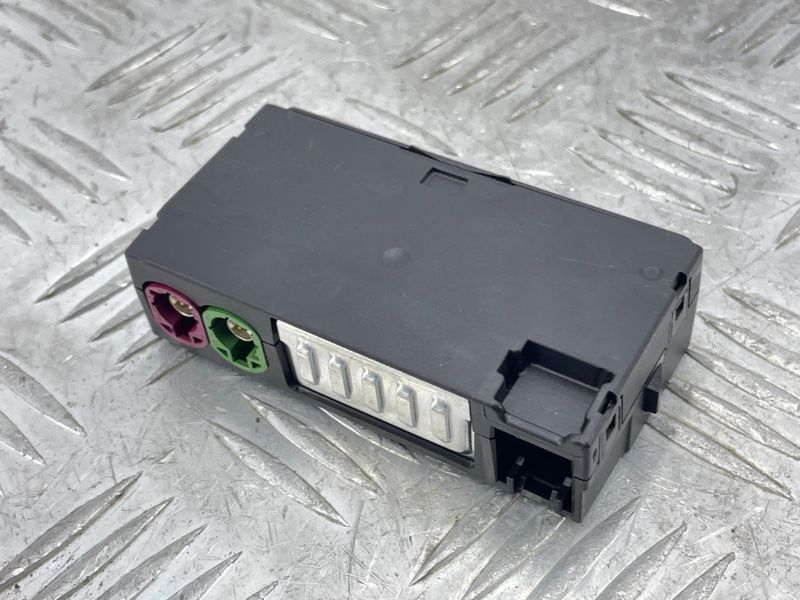 Блок USB і AUX 8W0035708 Audi Q5