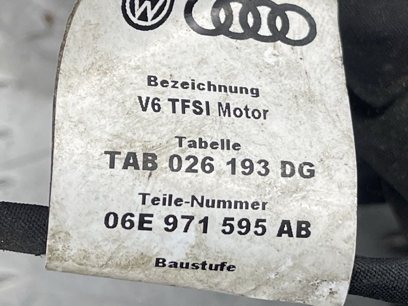 Проводка двигателя Audi Q7