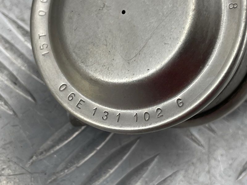 Клапан EGR 06E131102G Audi A7