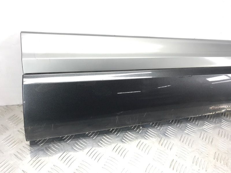 Накладка дверей 4M0853960B Audi Q7