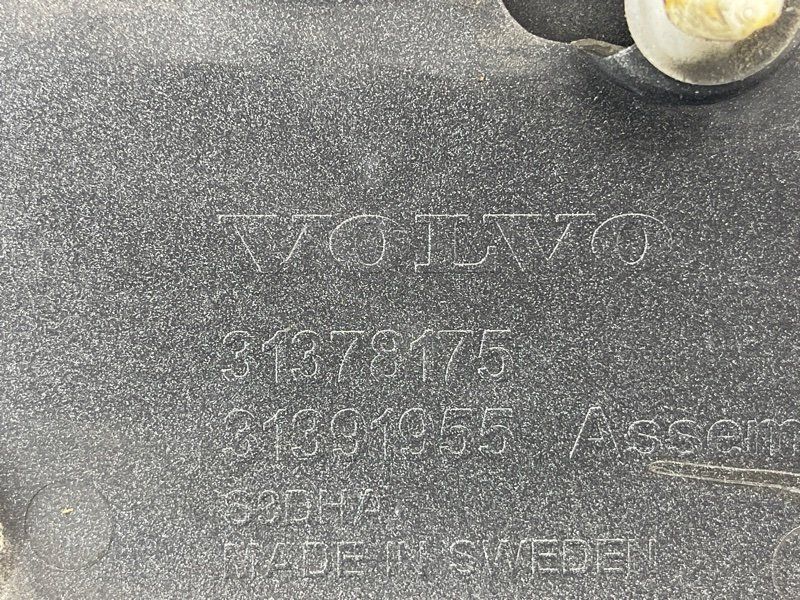 Накладка двери 31378175 Volvo XC90