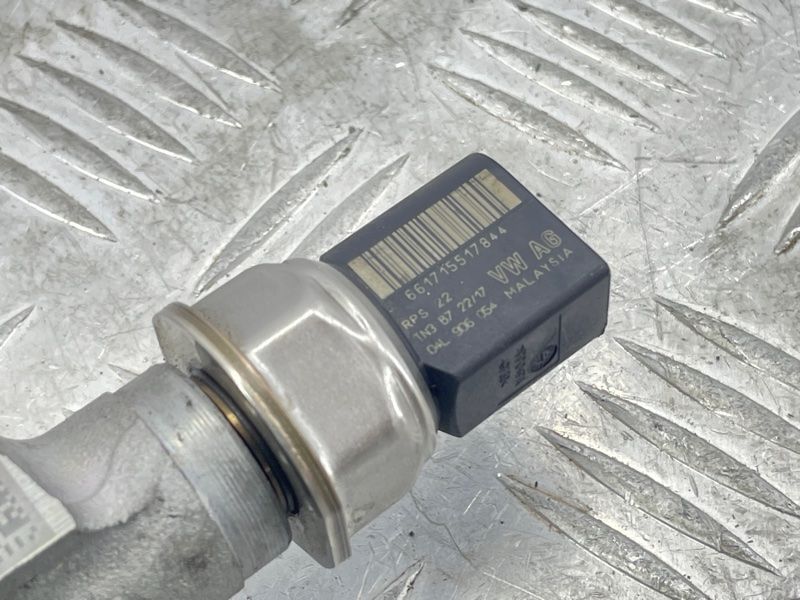 Датчик давления топлива 04l906054 Audi Q7