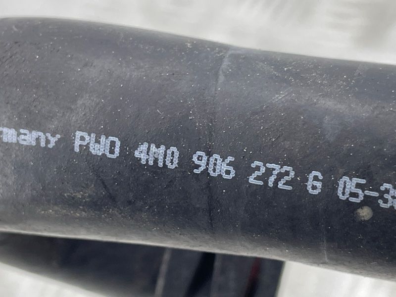 Патрубок 4M0906272G Audi Q7
