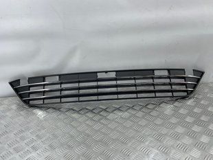 Решетка воздухозаборника бампера 7P6853671HRYP Volkswagen Touareg