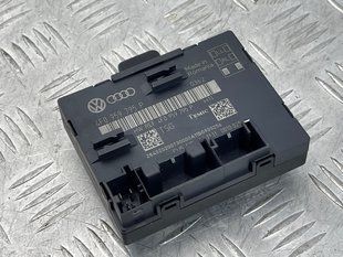 Блок управления двери Audi Q7