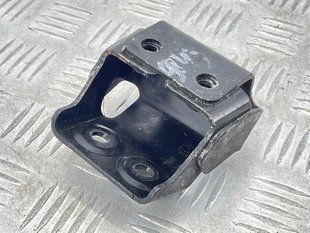 Кронштейн 4M0803691 Audi Q7