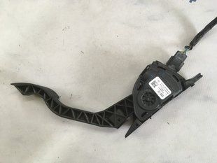 Педаль газа F1DC9F836AA Ford Escape