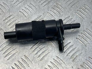 Насос омивача 6R0955681 Audi A6