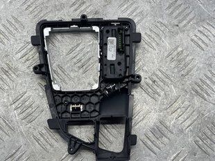 Накладка індикатора перемикання передач 8W1713111C Audi A4