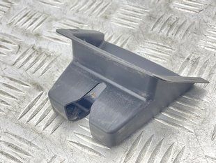 Накладка замка багажника 31349975 Volvo XC60