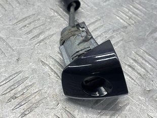 Ковпачок ручки дверей з хромованою накладкою 4H1837879C Audi A8