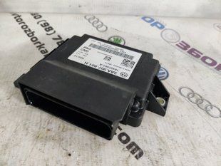 Блок керування стоянковим гальмом 3AA907801H Volkswagen CC