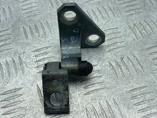 Петля двери верхняя 3C0831402D Volkswagen CC