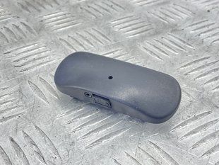 Форсунка омивача лобового скла 8W0955987A Audi A4